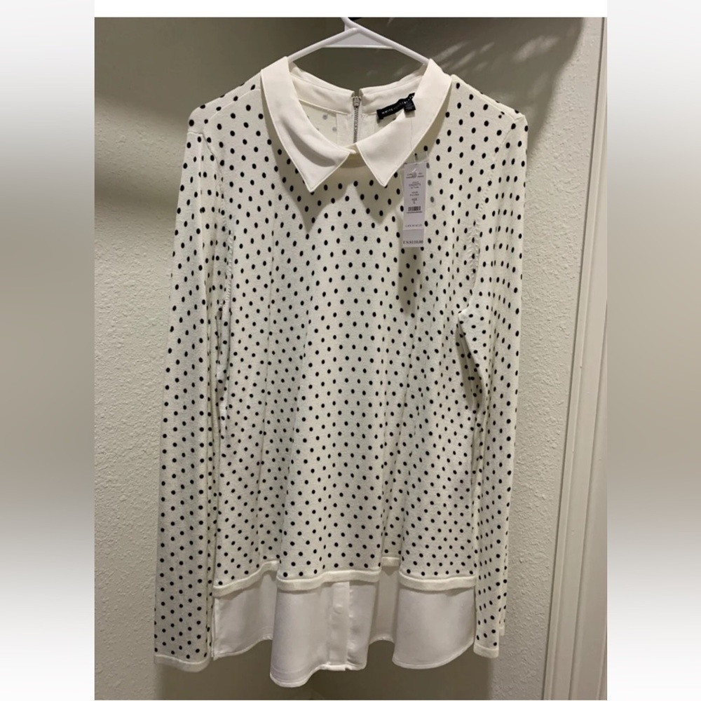 New with tags Whitehorse black market sweater blouse size large. Great condition